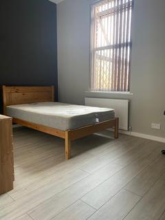 3 bedroom flat to rent - Blackpool Road, Preston PR2