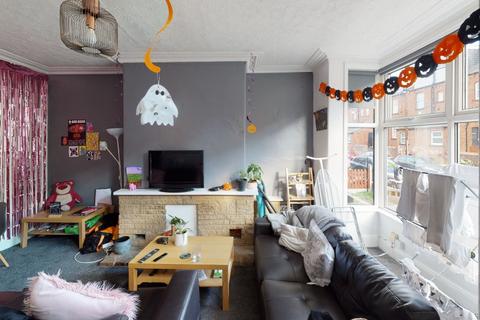 undefined, Royal Park Terrace, Hyde Park, Leeds LS6 1EX