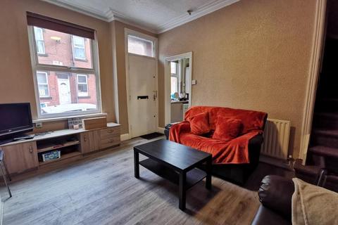 undefined, William Street, Hyde Park, Leeds LS6 1JG