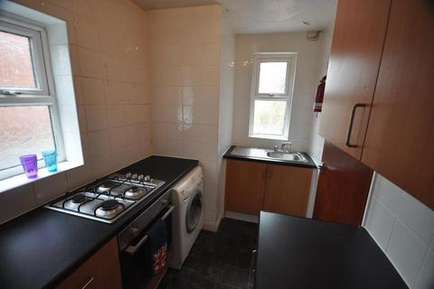 undefined, Hessle Road, Hyde Park, Leeds LS6 1EH