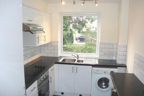 2 bedroom flat to rent, Jameson Lodge, Shepherds Hill, Highgate, N6