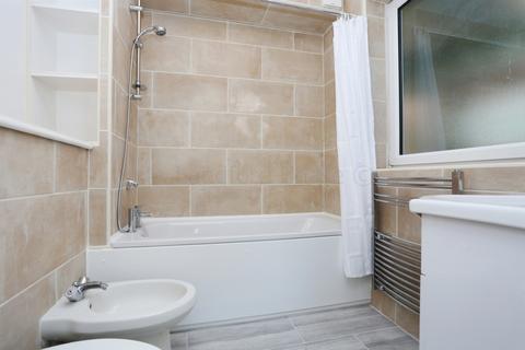 2 bedroom flat to rent, Jameson Lodge, Shepherds Hill, Highgate, N6