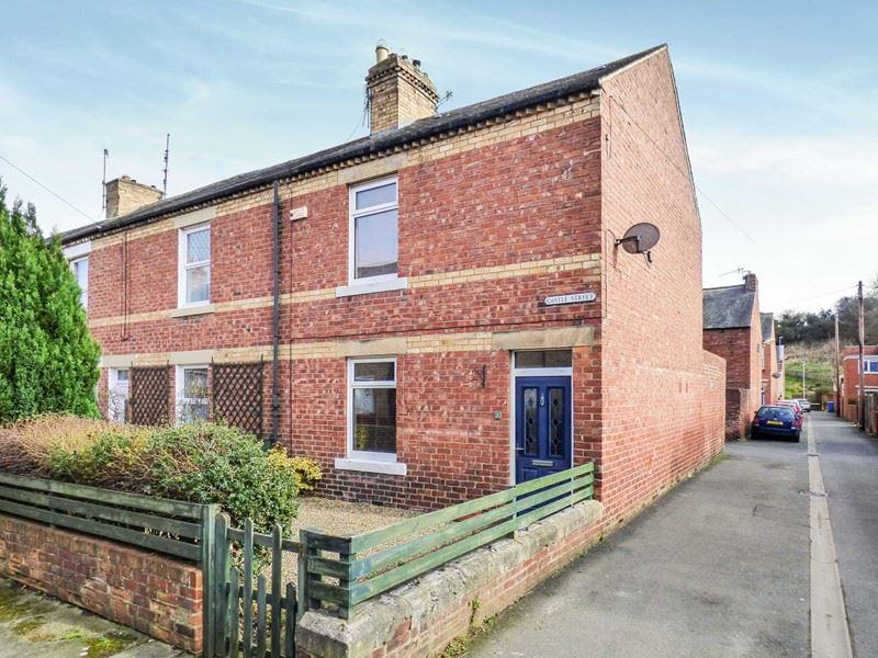 Castle Street, Morpeth, Northumberland, NE61 1UH 2 bed terraced house