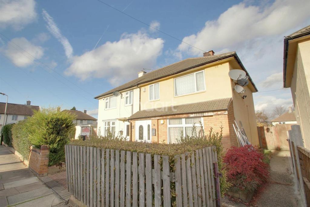 Felstead Road, Leicester 4 bed semidetached house £160,000