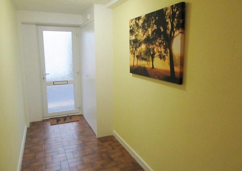 14 Woods Row, Carmarthen, Carmarthenshire. SA31 1BX 1 bed in a flat