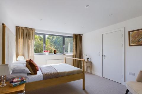 2 bedroom apartment for sale, Infirmary Hill, Truro