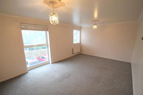 2 bedroom flat to rent, Templar House, Cowley