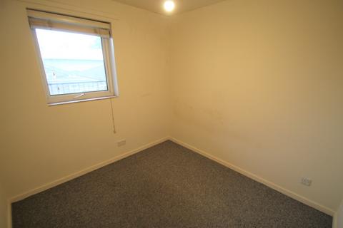 2 bedroom flat to rent, Templar House, Cowley