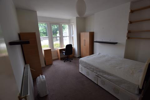2 bedroom apartment to rent, Divinity Road, Oxford