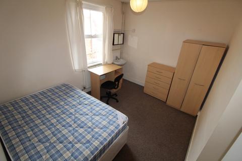 5 bedroom apartment to rent - Lysander, Lysander Court, 184 Cowley Road, Oxford