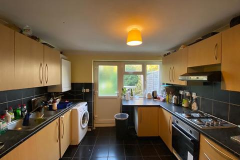 7 bedroom semi-detached house to rent, Student Property - Merton Road