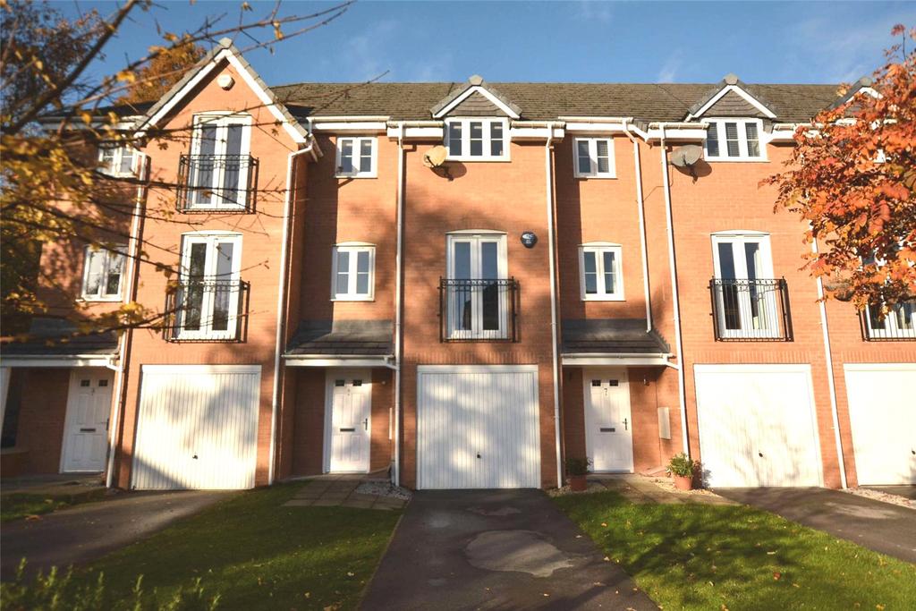The Locks, Woodlesford, Leeds, West Yorkshire 4 bed townhouse £220,000