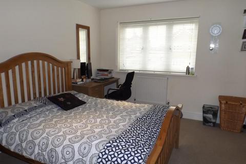 3 bedroom terraced house to rent, Maidenhead,  Berkshire,  SL6