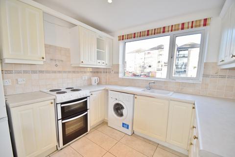 2 bedroom flat to rent, Winchester