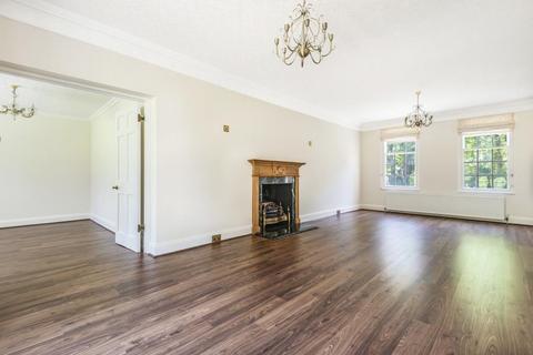4 bedroom detached house to rent, Lindale Close, Wentworth, GU25 4NT