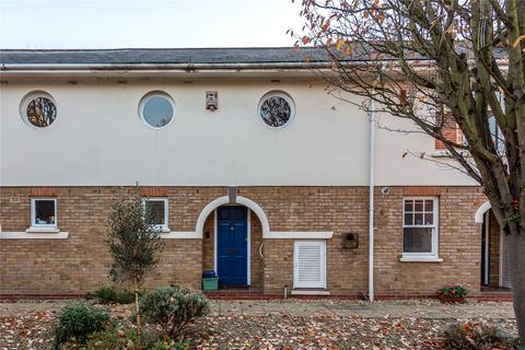 2 bedroom terraced house to rent, Orchard Mews, De Beauvoir, London, N1