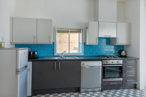 1 bedroom apartment for sale, The Watergarden, E14