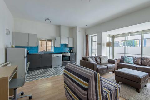 1 bedroom apartment for sale, The Watergarden, E14