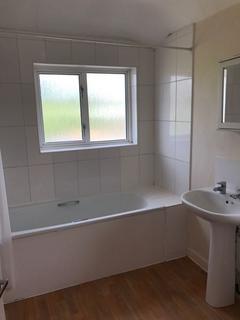 3 bedroom semi-detached house to rent, Lyndworth Close, Headington, Oxford