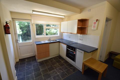 4 bedroom terraced house to rent, Valentia Road, Headington, Oxford