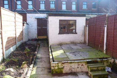 2 bedroom terraced house to rent, Newchurch Street, Castleton OL11