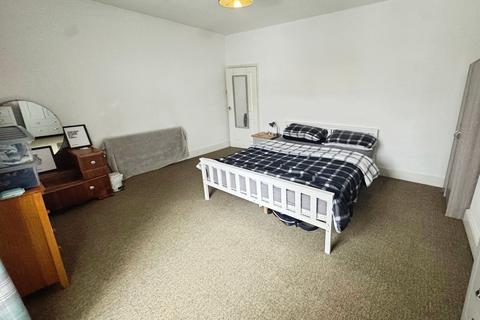 2 bedroom terraced house to rent, Newchurch Street, Castleton OL11
