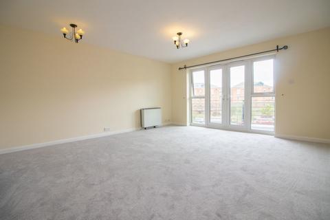 2 bedroom apartment to rent, Adventurers Quay, Cardiff Bay