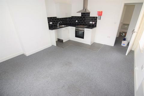 1 bedroom apartment to rent, Park Road, Blackpool