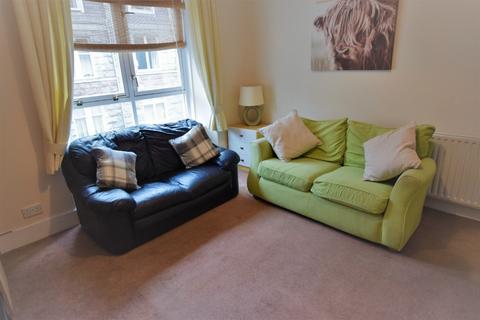 1 bedroom flat to rent, Wallfield Place, Rosemount, Aberdeen, AB25