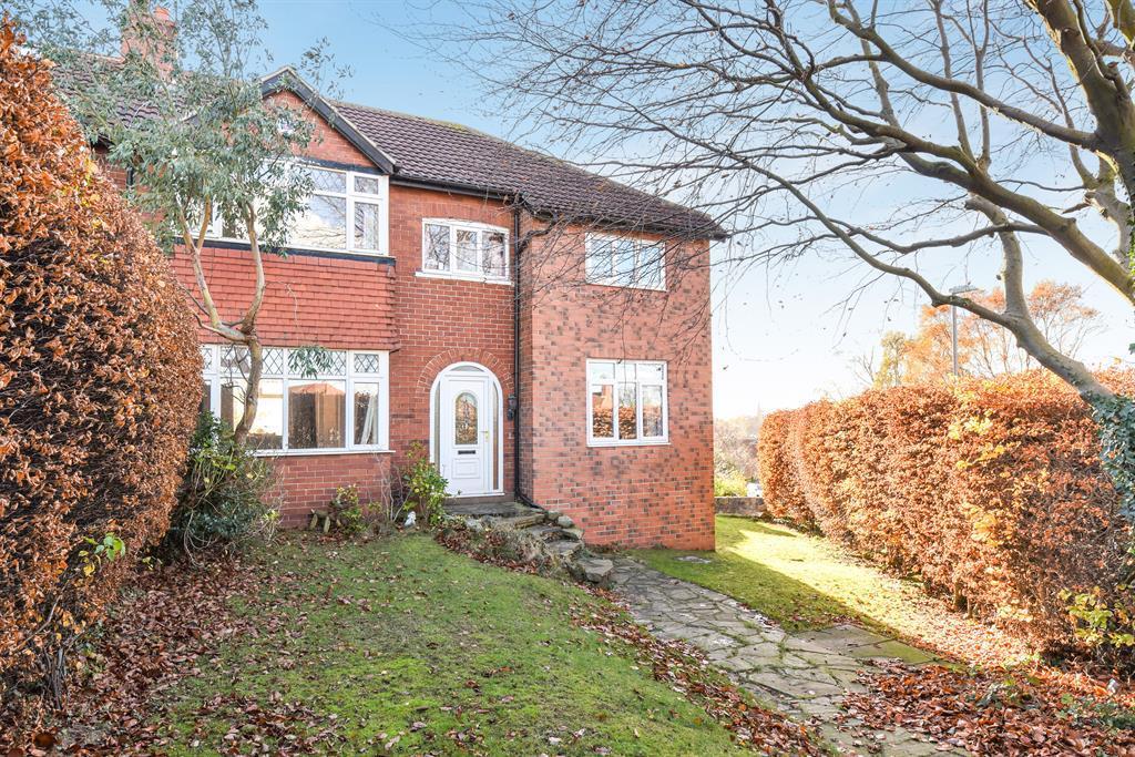 Carr Bridge Drive, Leeds, LS16 7BP 4 bed semidetached house £325,000