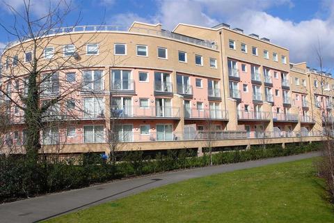 undefined, Wooldridge Close, Bedfont