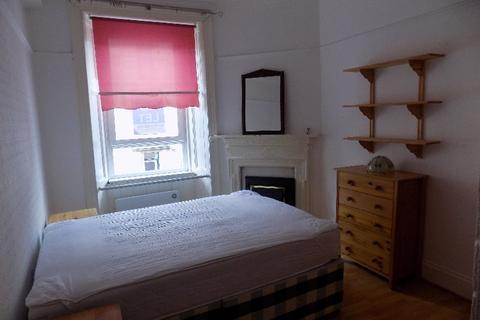 1 bedroom flat to rent, Neilston Road, Paisley, Renfrewshire, PA2