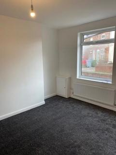 3 bedroom terraced house to rent, Alliance Street, Newark NG24