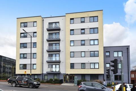 1 bedroom apartment to rent, West Central,  Slough,  SL2