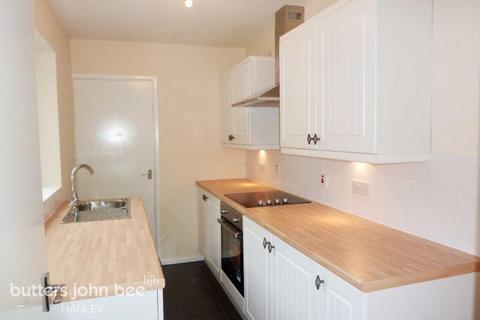 2 bedroom terraced house to rent, Holder Street, Stoke-on-trent