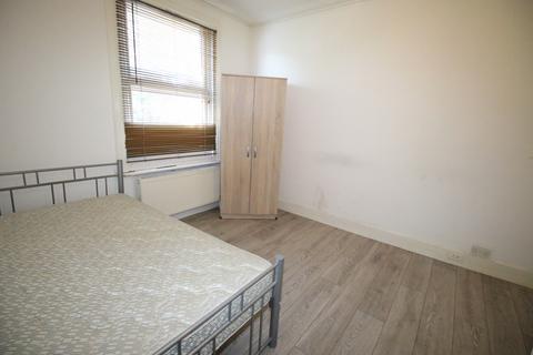 Studio to rent, Room5, STUDIO, HOUNSLOW, TW3