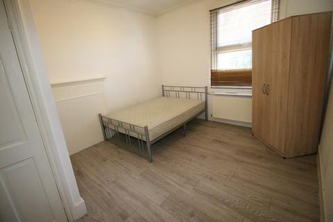 Studio to rent, Room5, STUDIO, HOUNSLOW, TW3