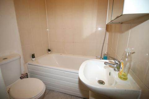 Studio to rent, Room5, STUDIO, HOUNSLOW, TW3