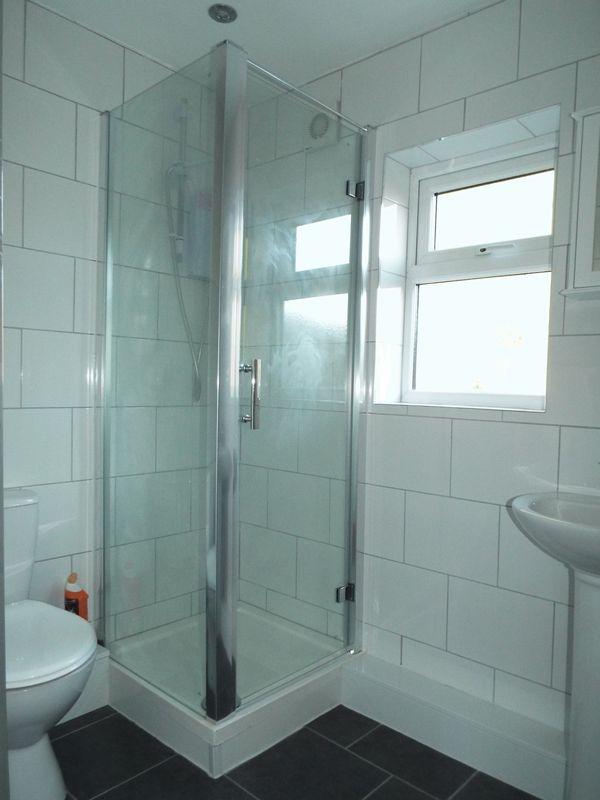 Second shower room