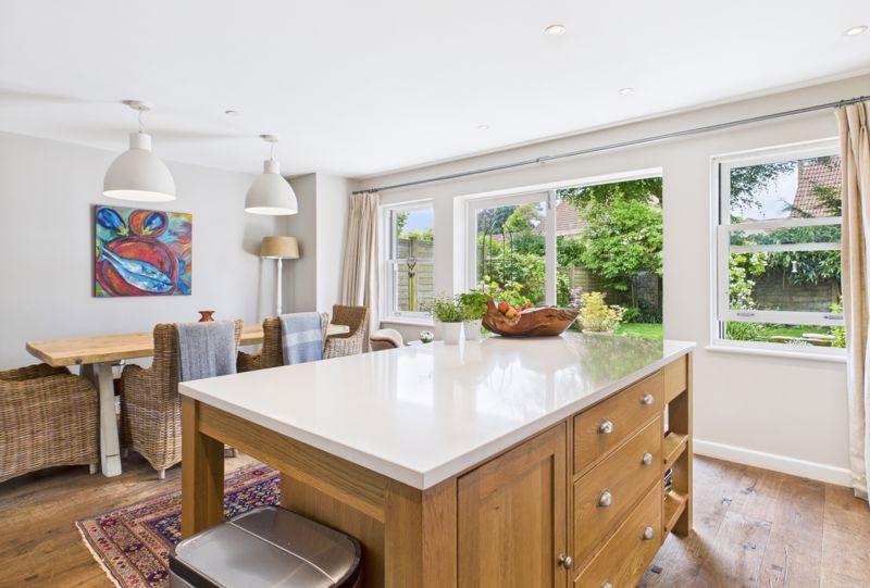 Kitchen diner