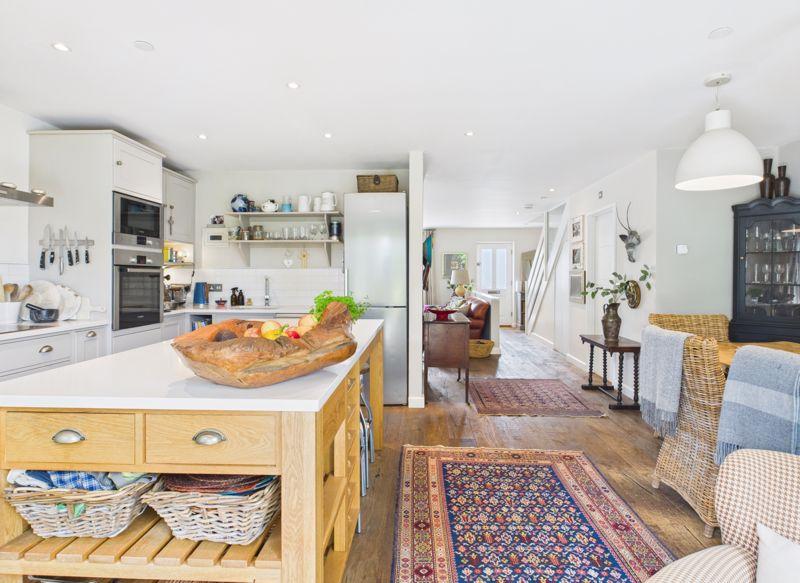 Kitchen diner