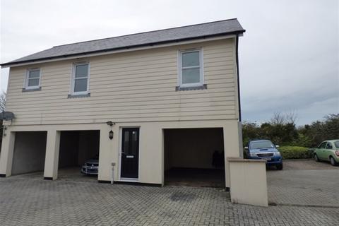 2 bedroom flat to rent, Laity Fields, Camborne