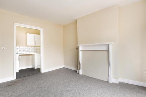 1 bedroom apartment to rent, Cemlyn House,  Llandrindod Wells,  LD1