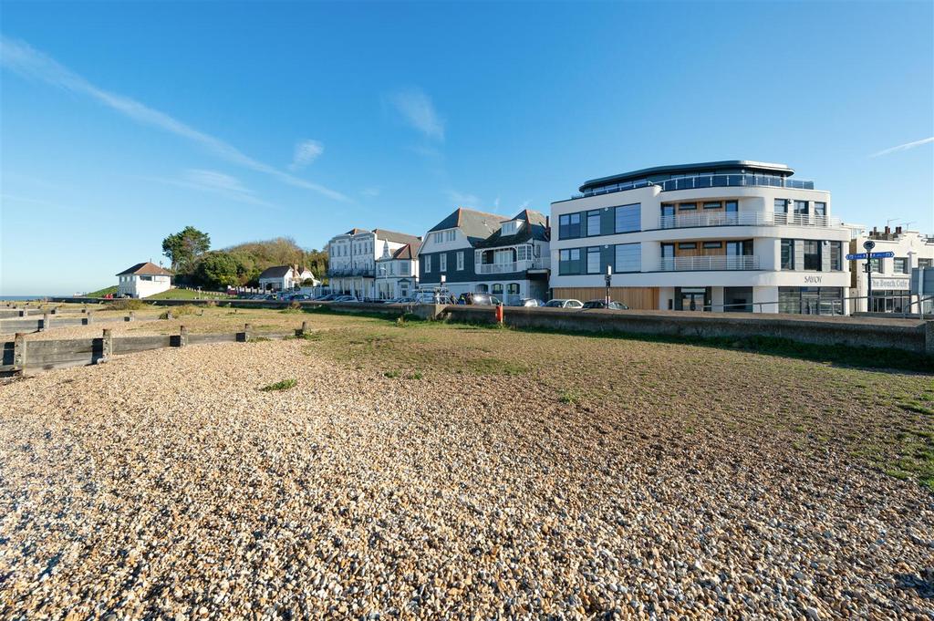 Penthouse, The Savoy, Beach Walk, Whitstable (13).