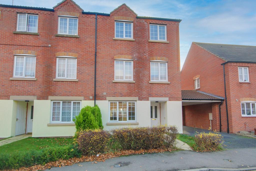 Saltern Drive, Spalding PE11 4 bed semidetached house to rent £1,040