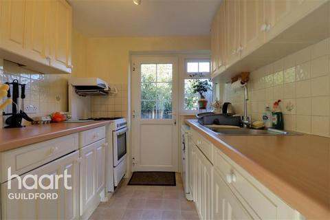 1 bedroom maisonette to rent, Logmore Lane, Westcott