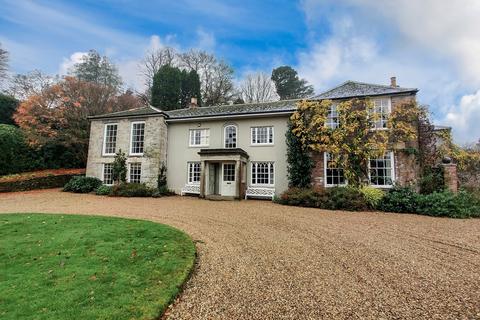 Studio to rent, Truro