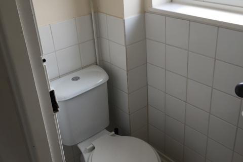 3 bedroom semi-detached house to rent, Girdlestone Road, Headington, Oxford