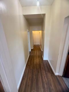 undefined, London Road, Boston