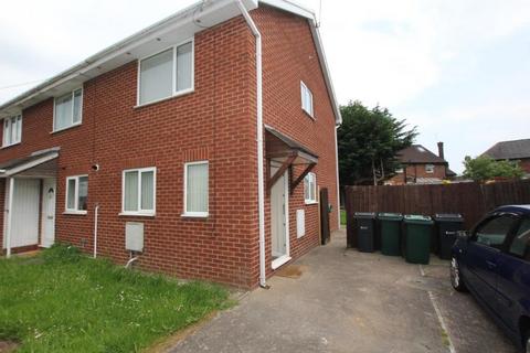 2 bedroom semi-detached house to rent, Mercer Way, Saltney